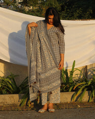 Pure cotton suit set with dupatta in grey contrast