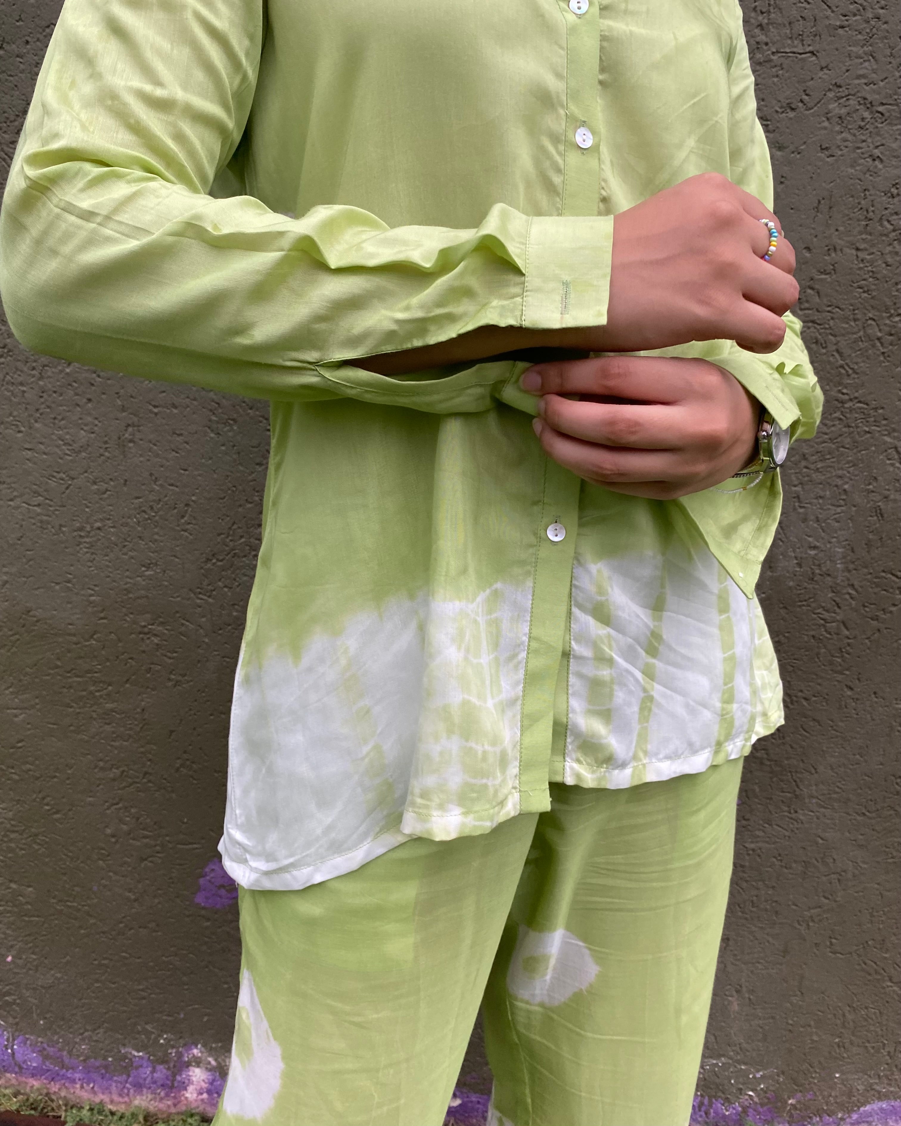 Light Green and White Tie-Dye Co-ord Set with Modern Bandhani & Shibori Print | Indiefab_4