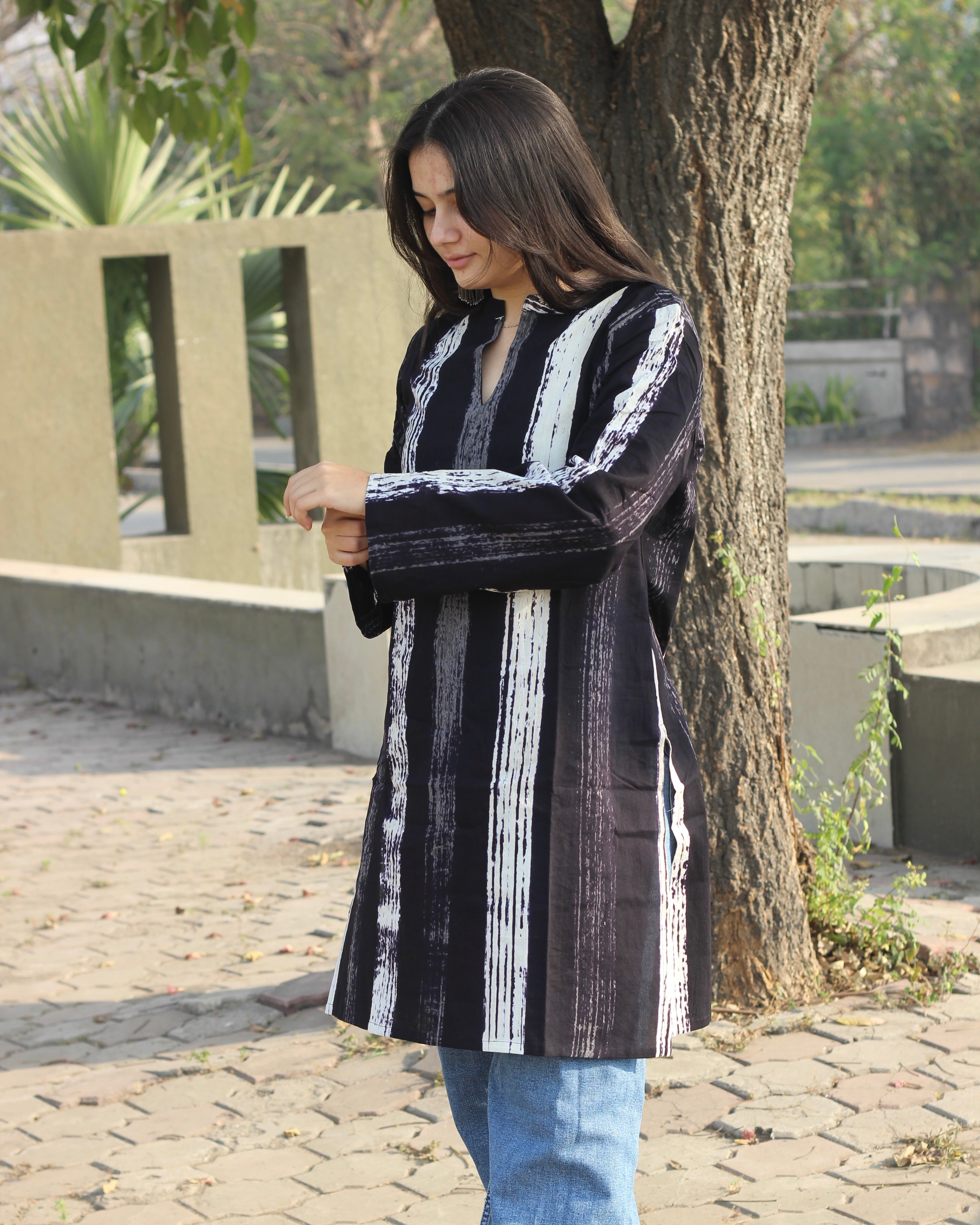 Full sleeves & comfortable neck kurta 