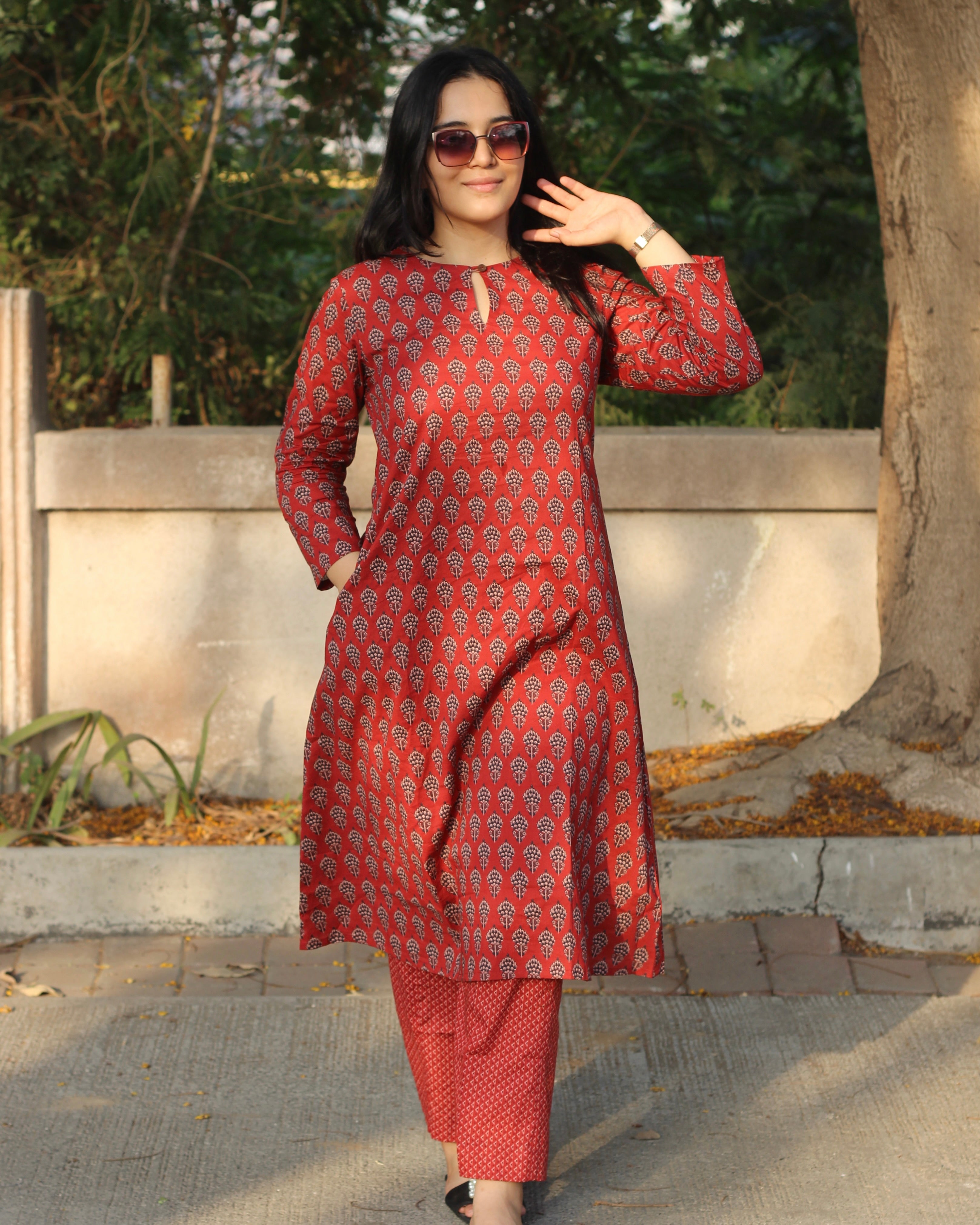 Ira red printed cambric cotton kurta set- indiefabstore