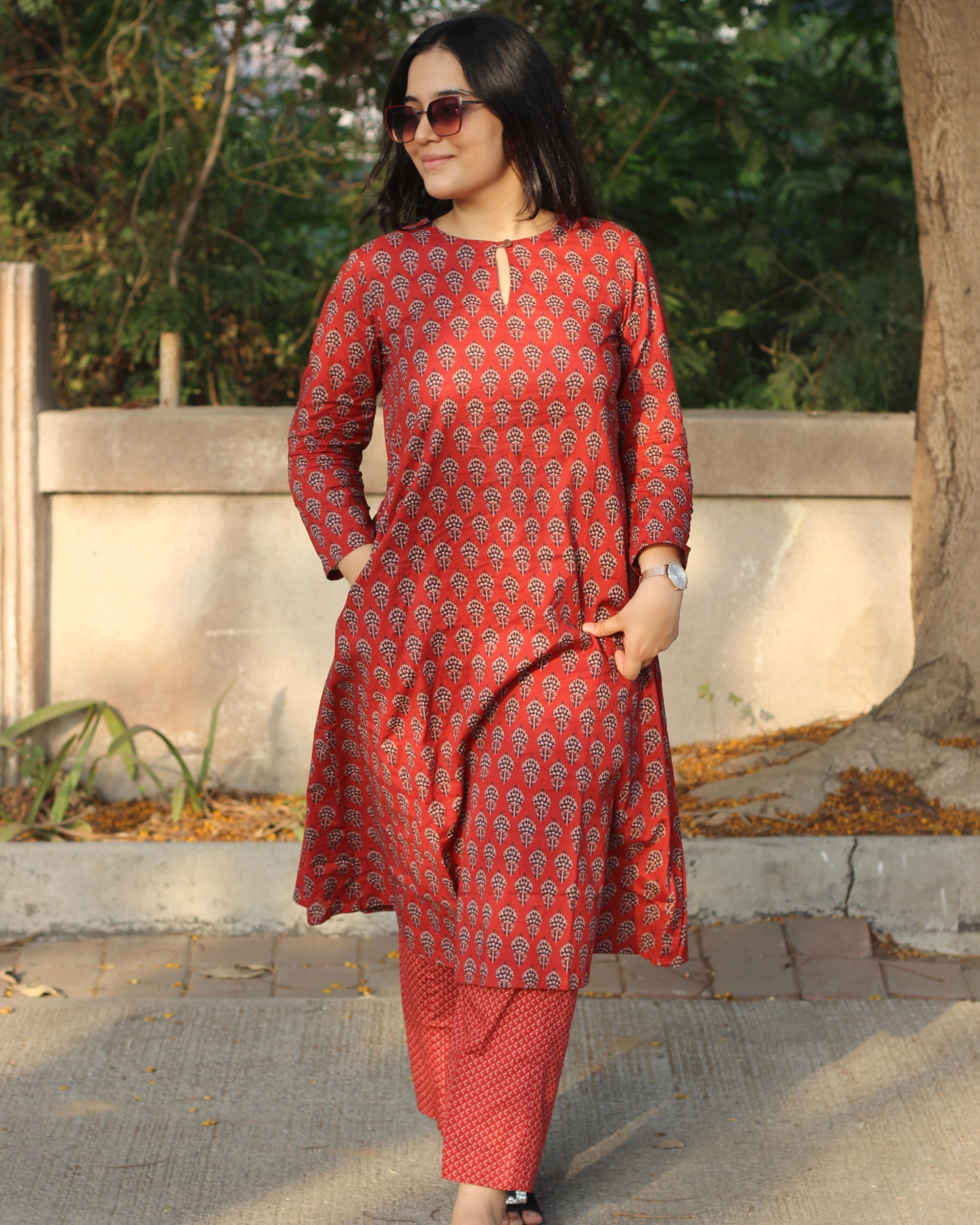 Ira red printed cambric cotton kurta set