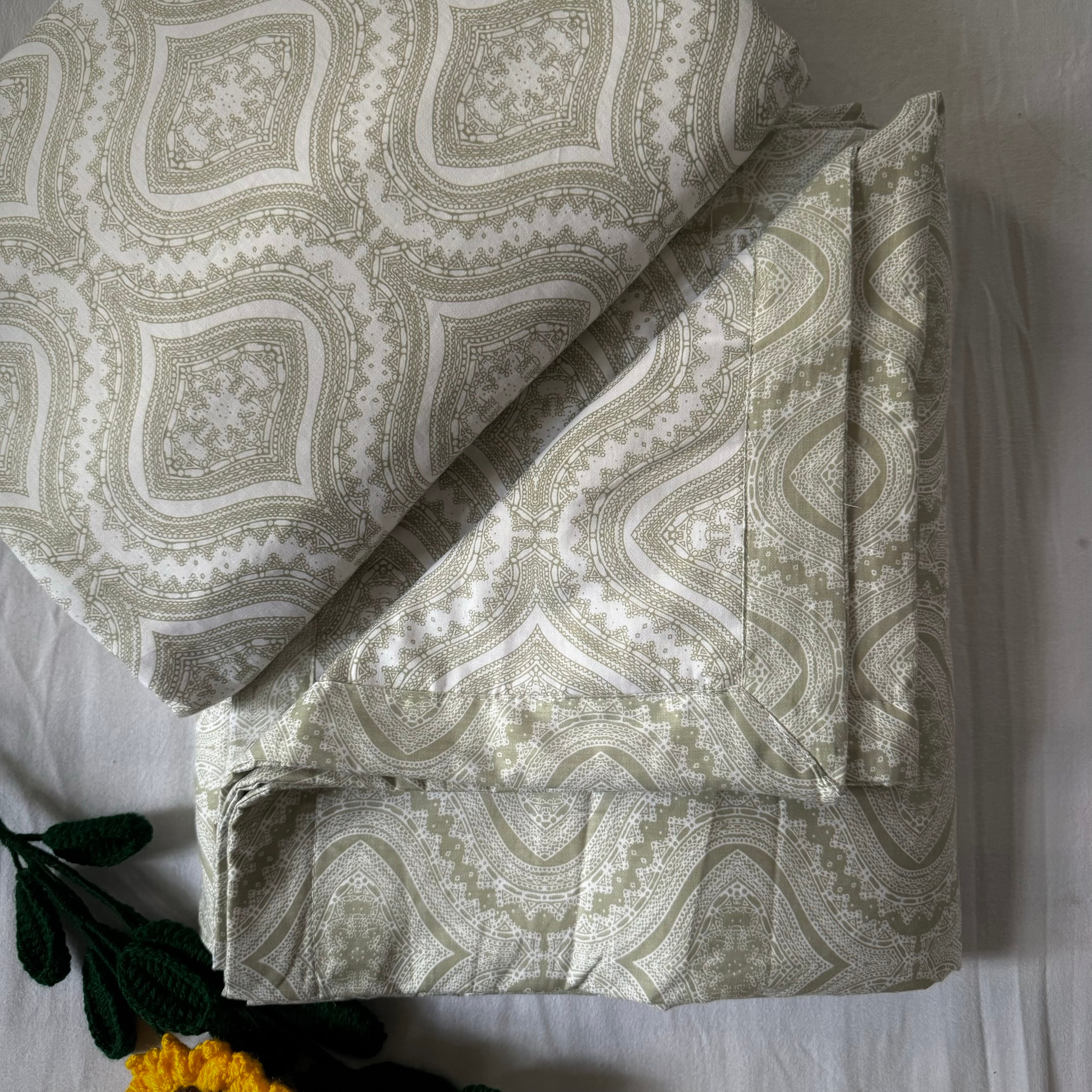 Set of 2 Reversible Dohars - Light Green and White with Abstract Symmetric Traditional Print (100% Cotton)