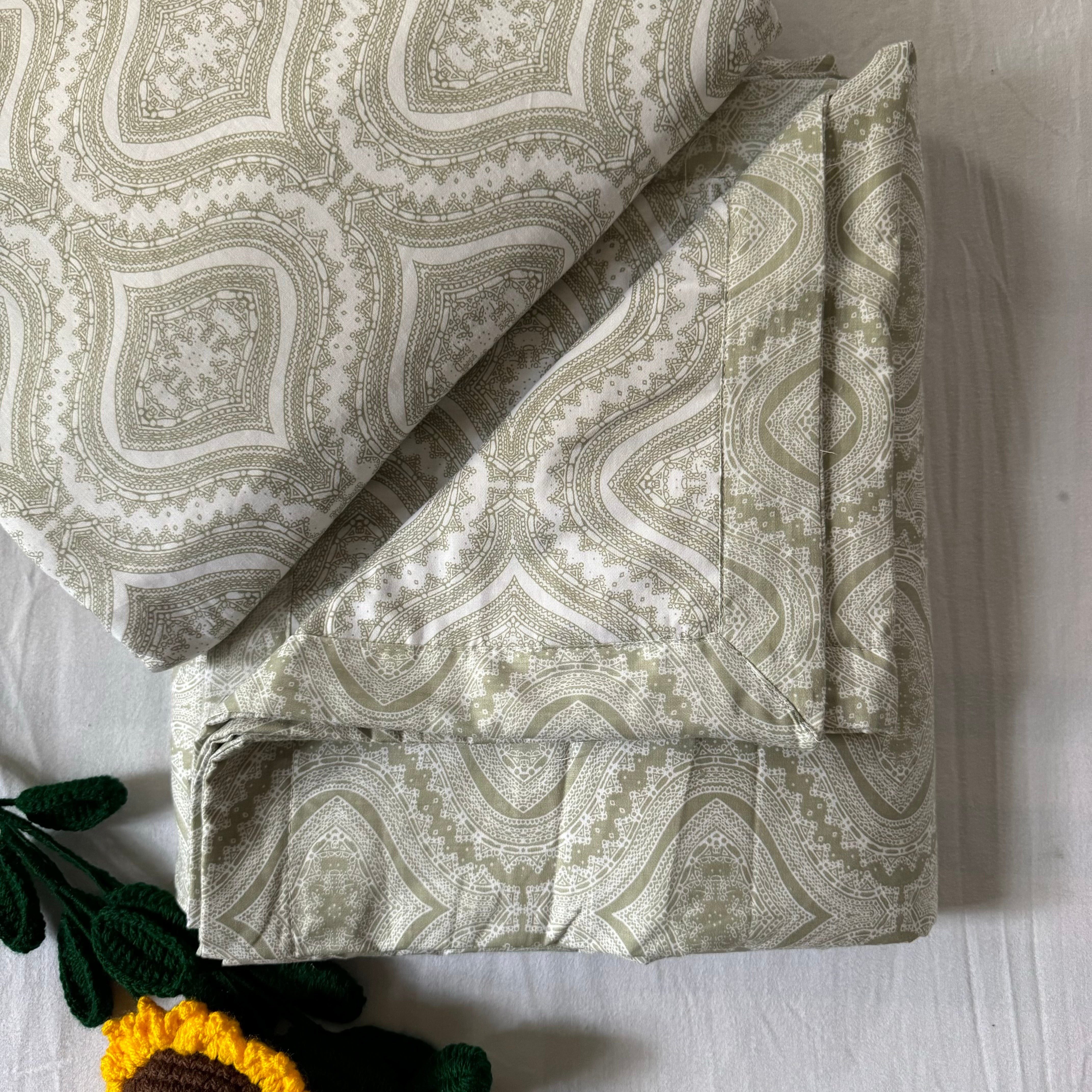 Set of 2 Reversible Dohars - Light Green and White with Abstract Symmetric Traditional Print (100% Cotton)