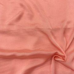 Shiny luxurious chinon material in Pretty pink_4