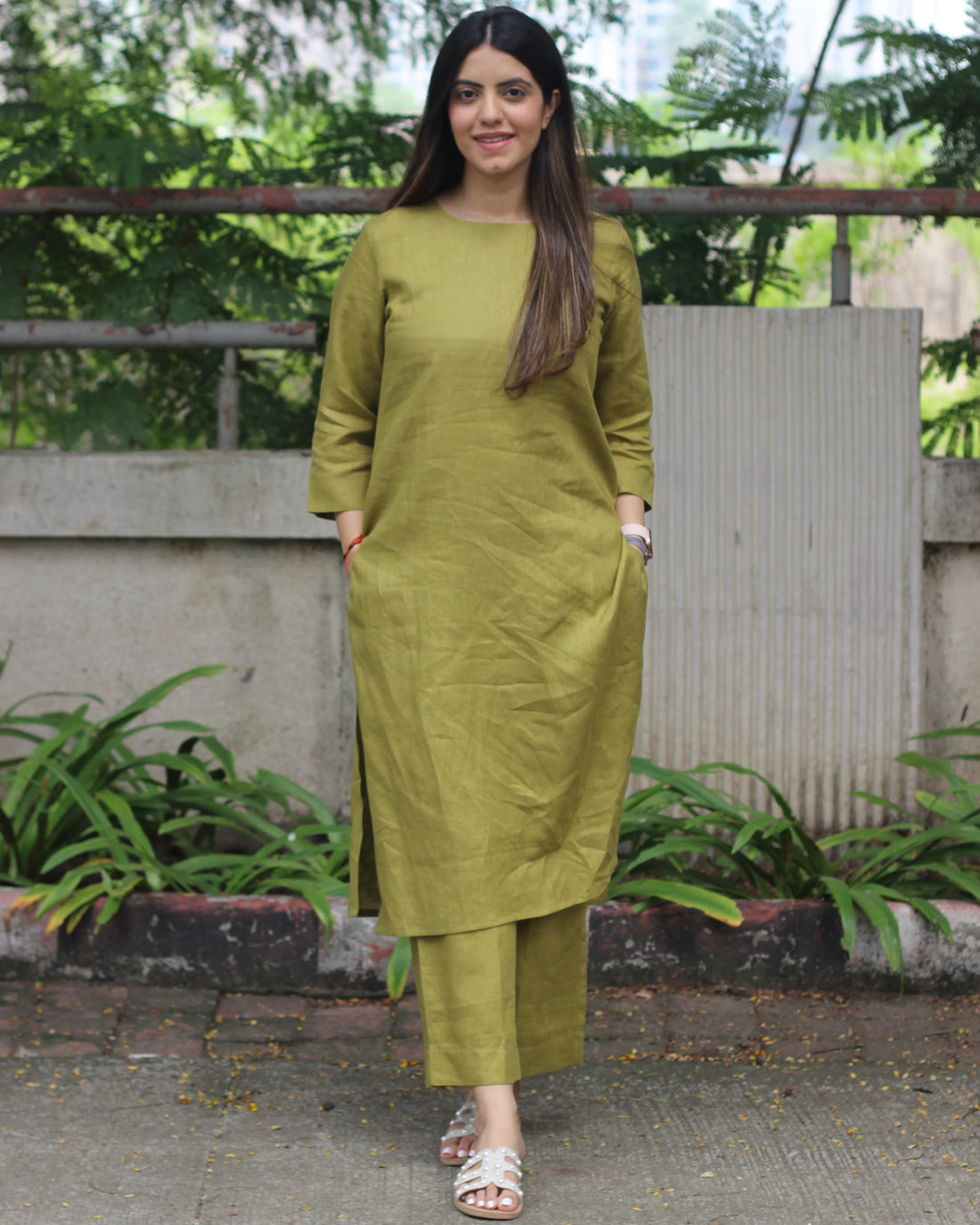 Mustard Green Premium Linen Kurta Set - Plain Design, Effortlessly Stylish, Model Wearing Size M