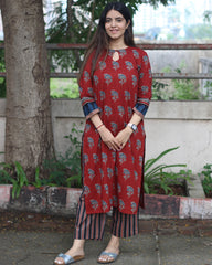 Crimson Bloom Handblock Pure Cotton Kurta - Red Kurta with Blue and Black Floral Print, Round Neck with Loop, 3/4 Sleeves, and Side Cut