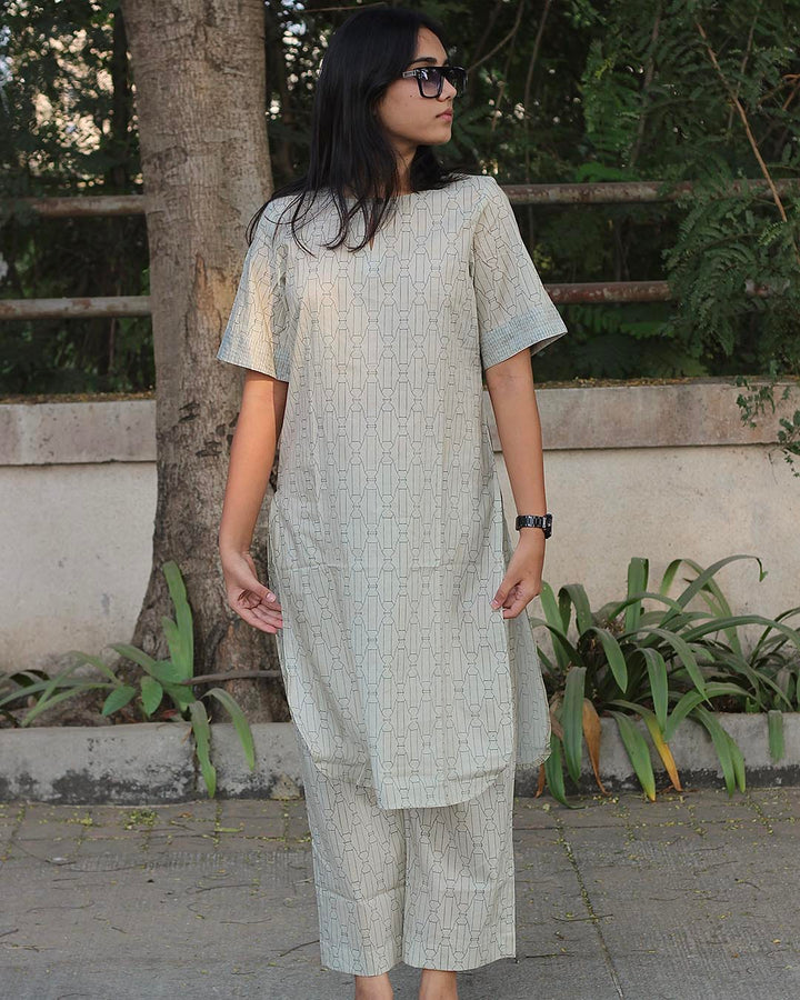 Premium cotton printed Abstract Ivory Co-ord Set