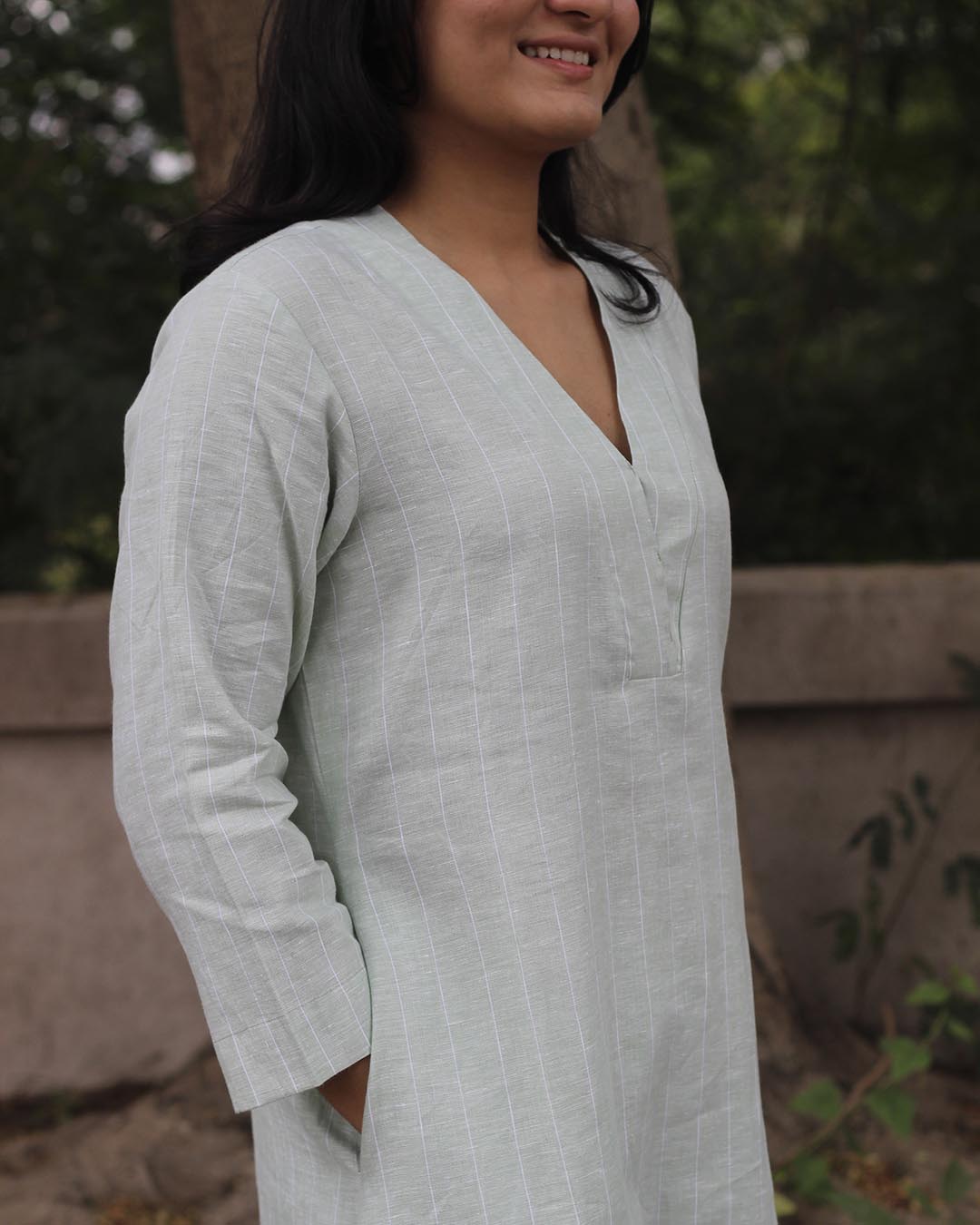 SAADGI 2.0: Premium linen Pistastripe Kurta Set