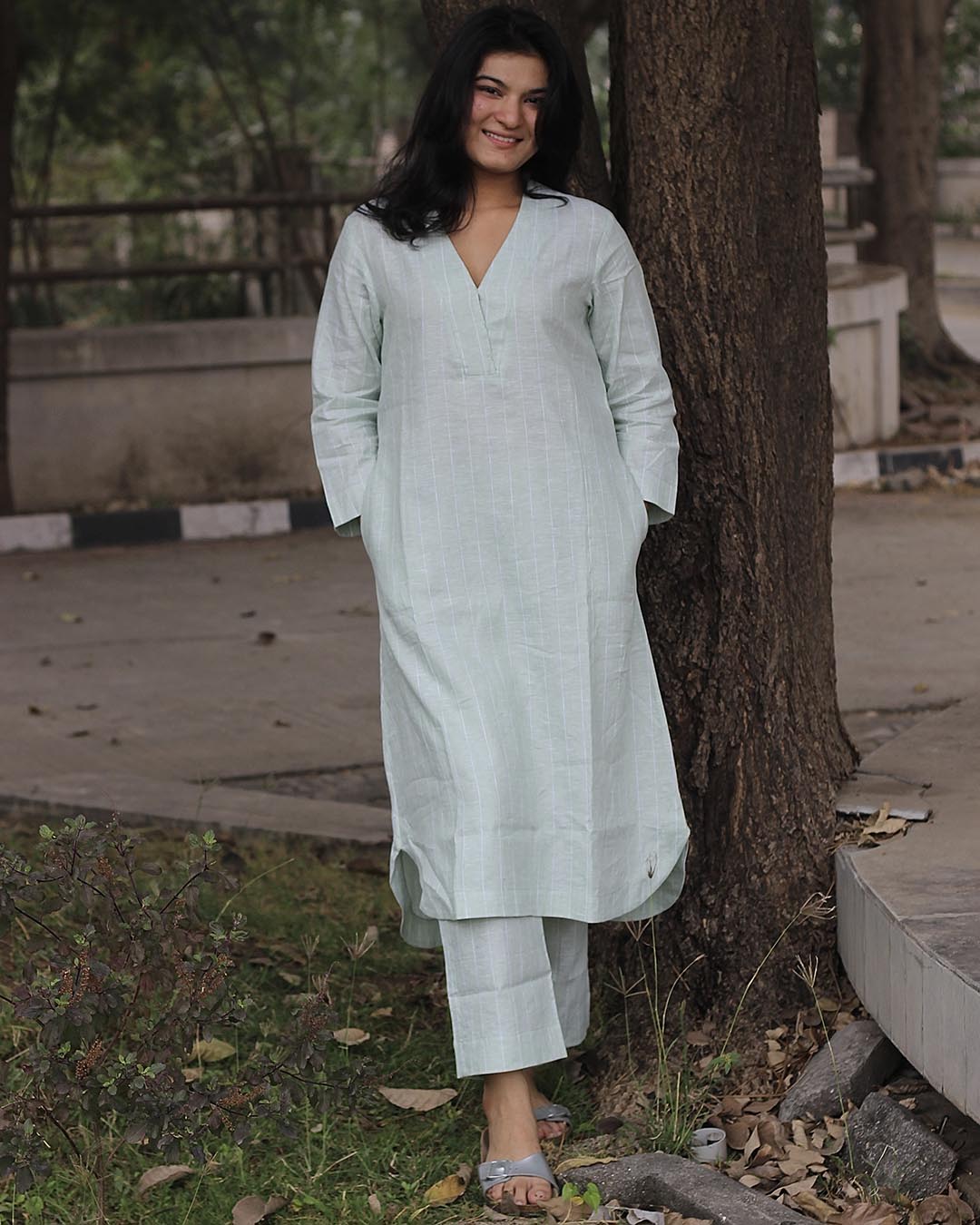 SAADGI 2.0: Premium linen Pistastripe Kurta Set