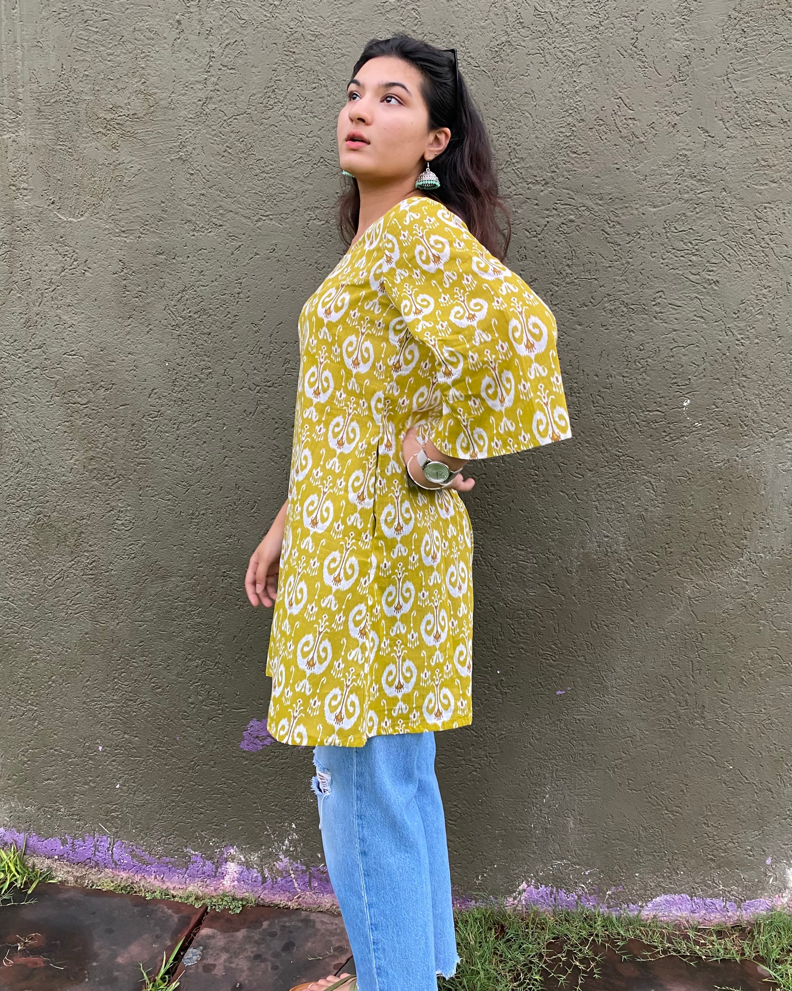 Yellow Ikkat Print Kurta with Pockets _6