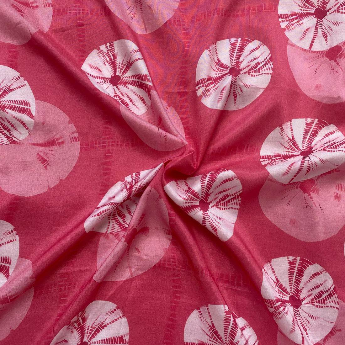 Pretty pink geometrical print on Pure muslin fabric per meter - indiefabstore