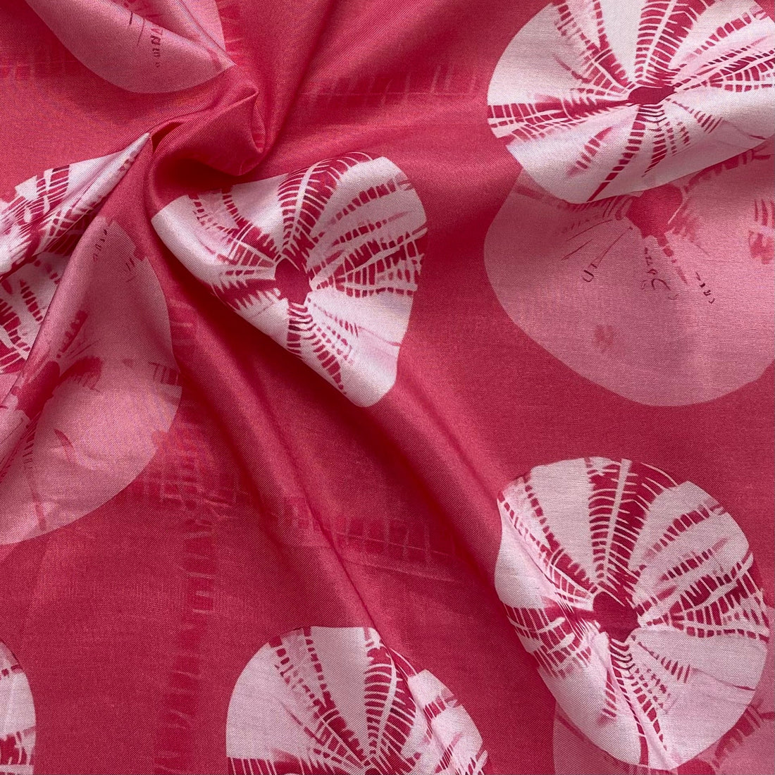 Pretty pink geometrical print on Pure muslin fabric per meter - indiefabstore